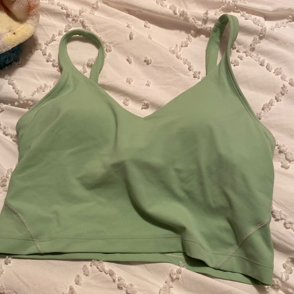 Lulu lemon Alain tank in color lime green size 8